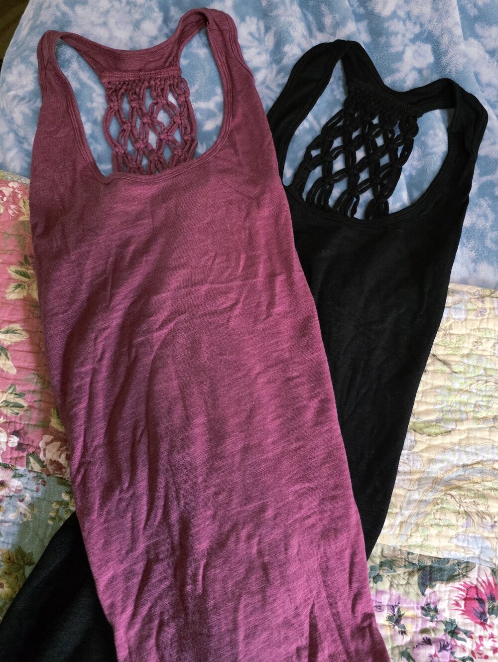 Lot Of 2 Torrid Macramé Back Tanks
